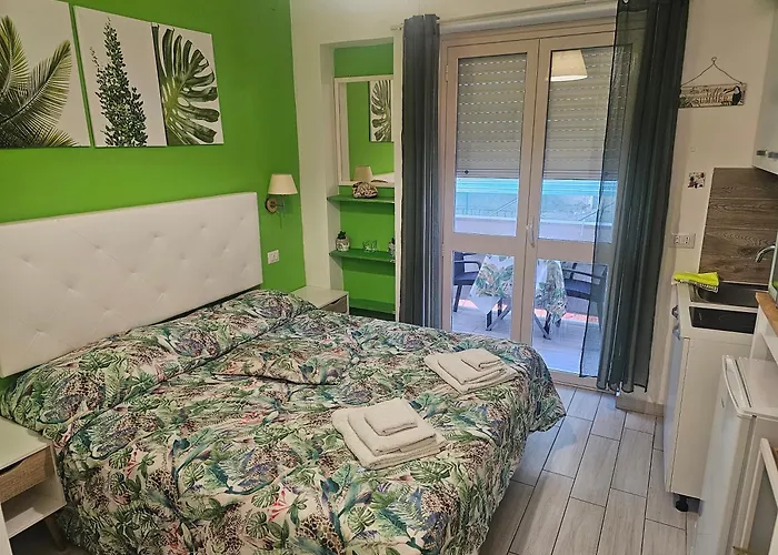 Ele&Gio Accomodation - Sea View